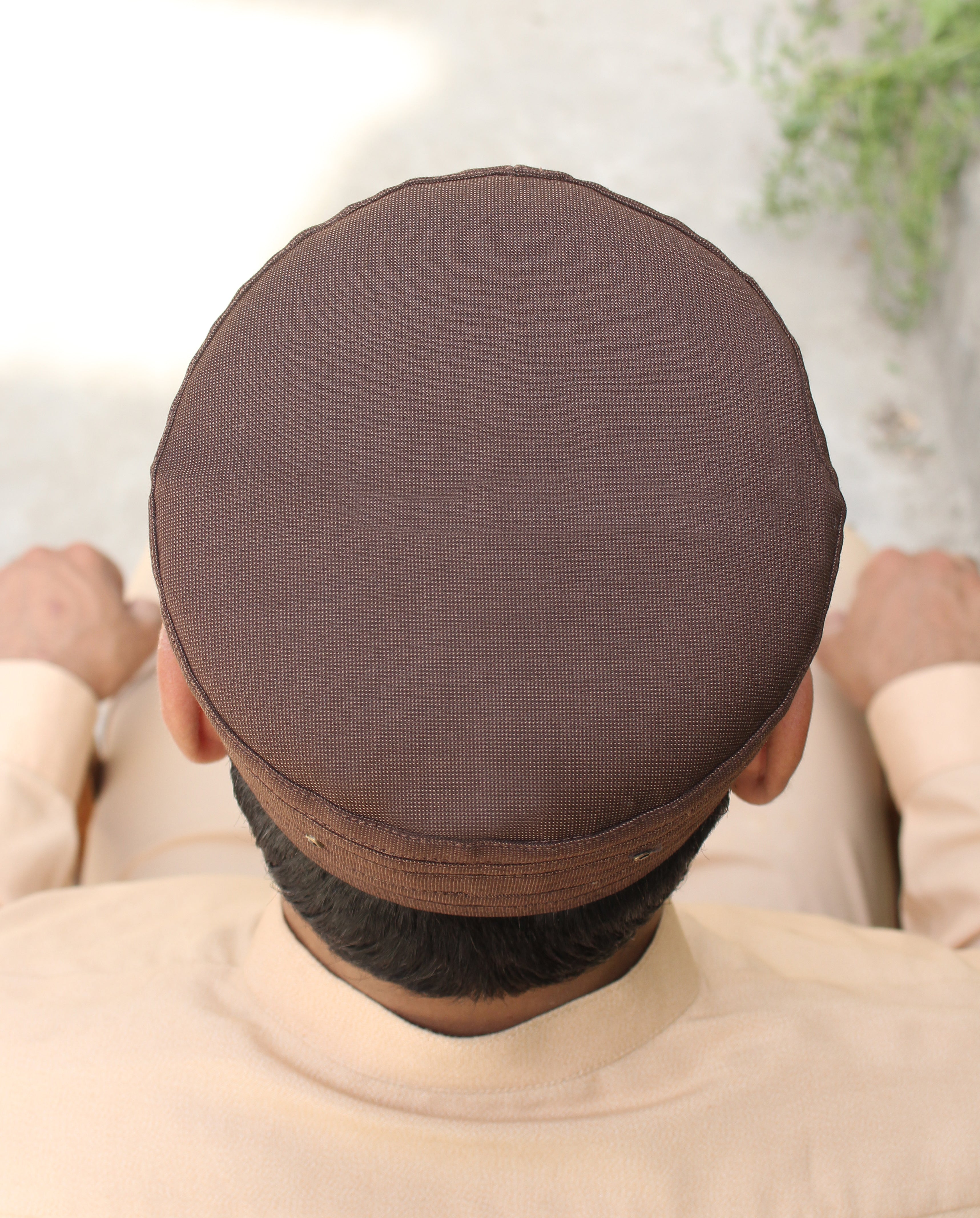 R030 - DOTTED BROWN